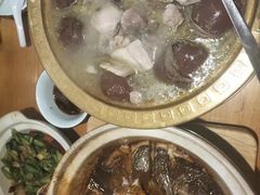 -快乐老家三鲜饺子东北菜(南六中路店)
