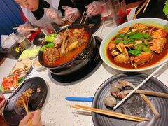 -沪小胖·小龙虾·蓝龙王(八佰伴店)