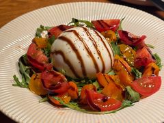 -JINNS锦时 steak&pizza(浸信会礼拜堂旧址店)