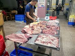 -标记美食新鲜猪杂(兴南大道店)