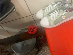 -易记皮肚面(明瓦廊店)