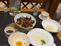 -黔蘑菇四季餐厅(观山湖店)