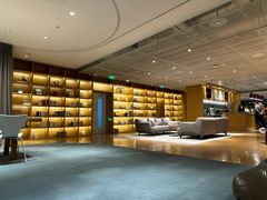 -蔚来中心(北京中关村店)