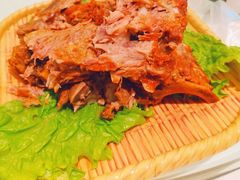 铁勺熏大骨-大铁勺新津菜(东丽阳光新业广场店)