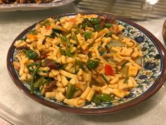 -维吾尔餐厅(宜山路店)