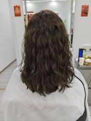 -LILI·HAIR SALON理理造型
