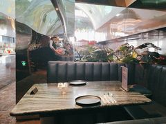 -LES ELITES 英集荟(南京西路店)