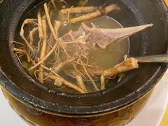 草根汤-莲花公园煎蟹(总店)