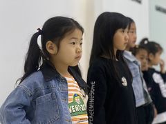 -潮童星少儿模特形体培训(郑州总校)