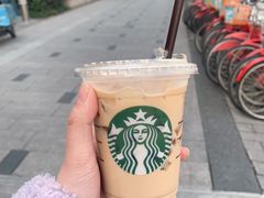 双杯热燕麦拿铁-星巴克(西湖天地店)