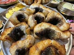 -围炉肉舍•炭烤活鳗•丹东海鲜烤肉(步行街店)