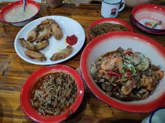 -老三样·美食研究中心(世贸路店)