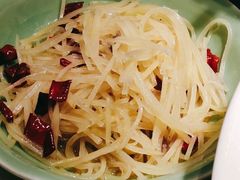 -弄堂里(西溪龙湖天街店)