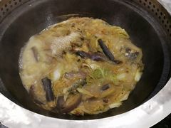 -粘豆包柴火铁锅炖