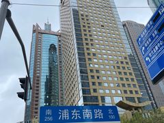 -华夏银行大厦(上海分行营业部)