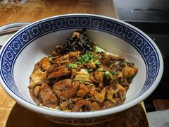 -沪西老弄堂面馆(定西路店)