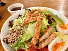 烤鸡肉牛油果藜麦沙拉-Simple Yummy简单美味(上邦百汇城店)