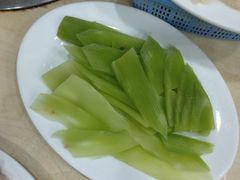 -渝君重庆火锅(嘉宾路店)