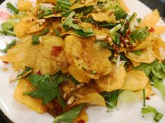 -范二妹独特烧烤夜宵城(宜宾总店)