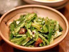 -爱啤精酿·民谣酒馆(滨江店)