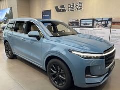 -理想汽车(世纪汇店)