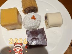 宫廷五小福-真地道京味府·鲜橙烤鸭·北京菜(朝外大街东大桥店)