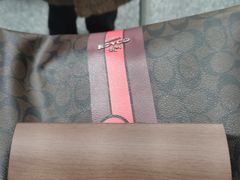 -美式眼镜·授权蔡司.依视路.尼康.豪雅.明月(人民广场店)