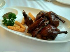红烧脆皮烤乳鸽-凯逸轩·匠心粤菜(中城名仕汇店)