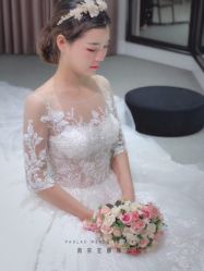 -南京宝娜嫁衣婚纱礼服馆(中央路店)
