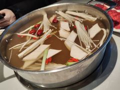 野生菌汤锅-俏牛哥鲜牛肉牛肆馆(重庆天地店)