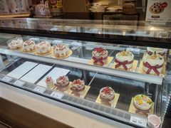 -花花卷卷·鲜食蛋糕(静安久光百货店)