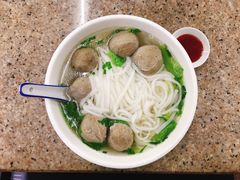 牛肉丸粿条汤-老四家黄东明牛肉丸