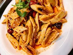 -老来福·非遗酸汤兔(凯旋路店)