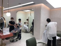 -侨治发型