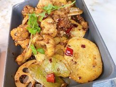 馋嘴香锅牛蛙-佬肥猫(国华广场店)