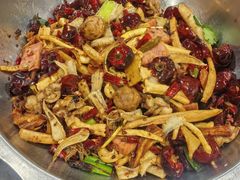 -龙顺园麻辣香锅(机场店)