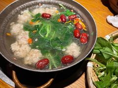 -吃饭皇帝大(长宁龙之梦店)
