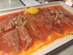 水上漂嫩牛肉-尚尚仙·酸汤猪手·猪肚鸡火锅(华联万柳购物中心店)