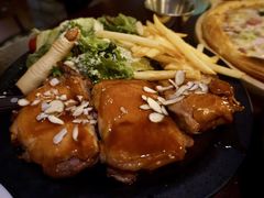 大腿鸡排-魔女厨房(明洞店)