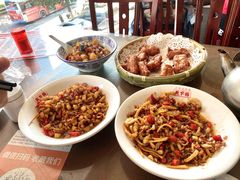 鱿鱼炒肉丝-天下客饭店(中山路店)