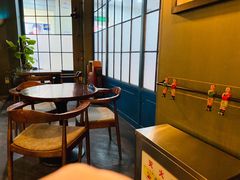 -黑草莓(重庆路店)