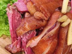 丰味咸猪手-丰收日·小海鲜·沪上家宴(顾村正大店)