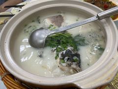 -天乐农家鱼头王(天目湖店)