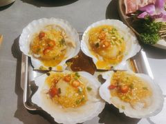 -围炉肉舍•炭烤活鳗•丹东海鲜烤肉(步行街店)