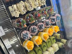 -W COLLECTIVE  DESSERT SHOP