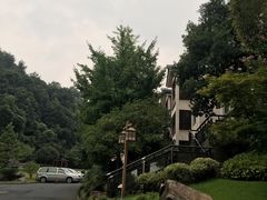 -杭州海华满陇度假酒店