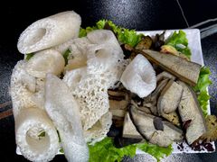 -野菌皇海景野生菌火锅(滨海大道店)