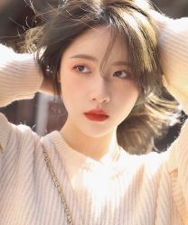 -时尚殿堂明星门店