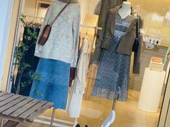 -nana showroom娜娜家服装店