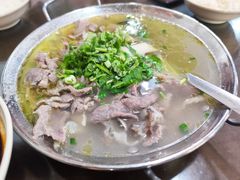群英荟萃大锅-杨三娘跷脚牛肉(羊子山西路店)